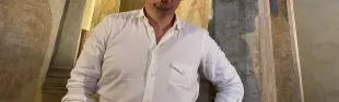 immagine Sindaco Baroncelli con stemma del Comune di Benozzo Gozzoli