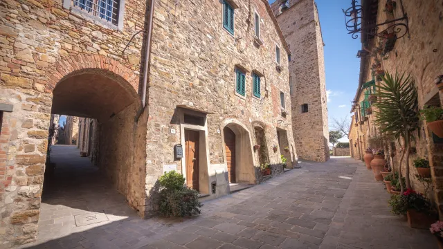 torre campanaria san donato