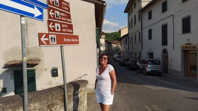 Foto Via Romea Sanese - Assessore Tatiana Pistolesi