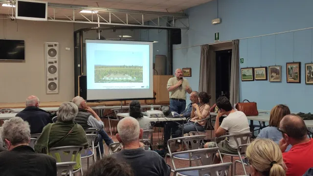 Foto Sindaco presentazione scuola