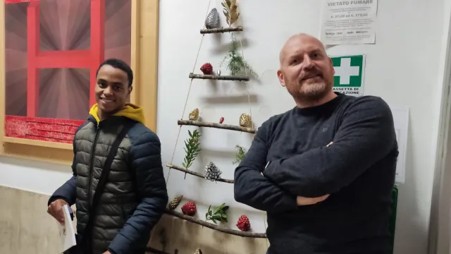immagine Edoardo Gianni_regalo green al Sindaco