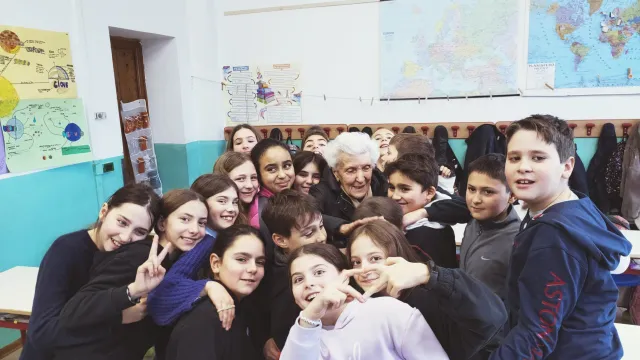 immagine Mirella Lotti a scuola_scuola primaria San Donato in Poggio