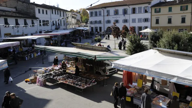 Mercato a Tavarnelle