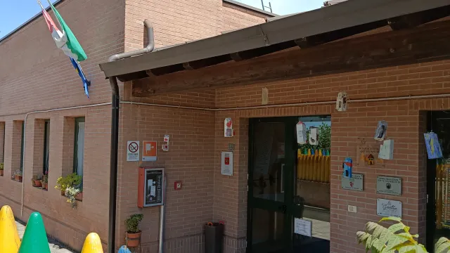 Scuola dell'Infanzia "La casa del sole" via Bustecca 