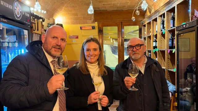 Sindaco David Baroncelli, Ilaria-Lorini e Assessore Paolo Giuntini