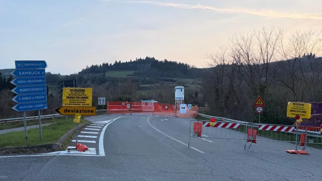 Ponte sul torrente Pesa